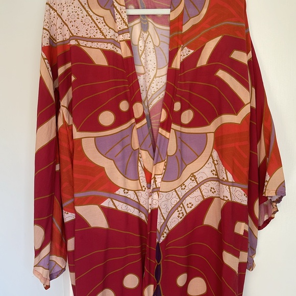 Novella Royale - The Georgia Robe in Red Butterfly Size Small - Picture 10 of 16